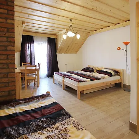 Vendégház Gesztenyés Garáb