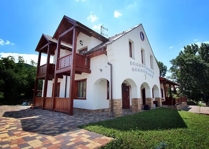Gesztenyes Vendeghaz